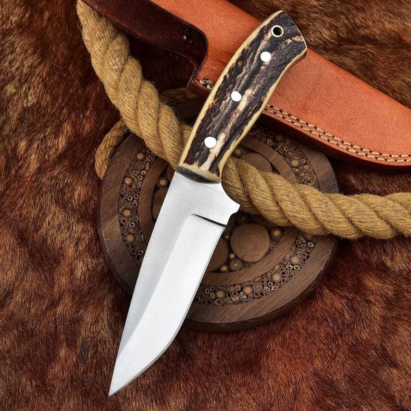 Custom Handmade Great Skinning Knife with Leather Sheath